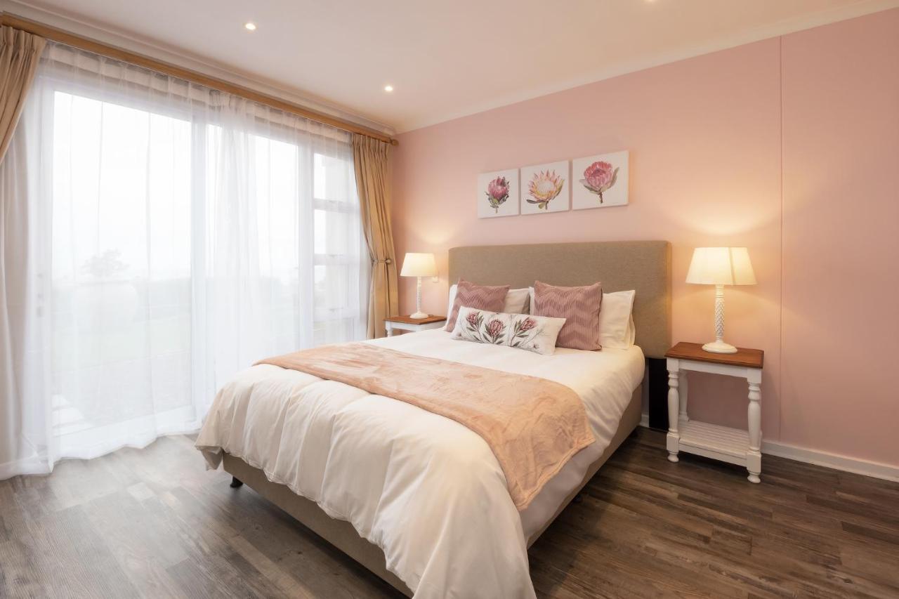Pinnacle Point 2-Bedroom Self-Catering Apartment Mossel Bay Exteriör bild